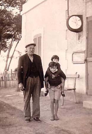 1937