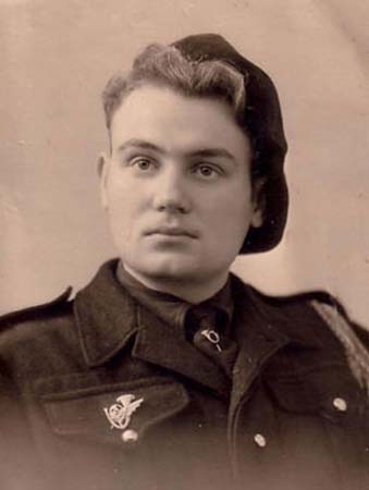 1945 : Henri F. Briesach.