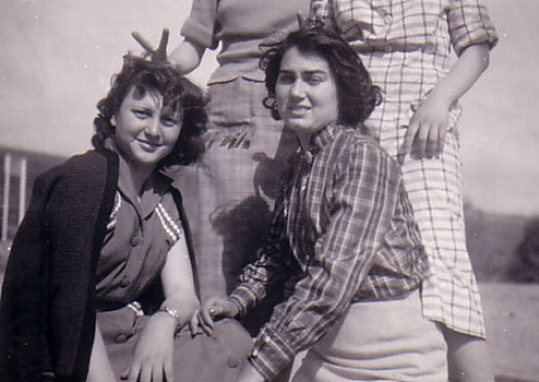 1954