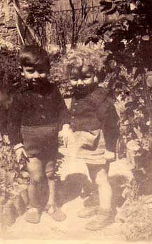1945 : Fernand H.G. MICO et Lucien PEUGNIEZ