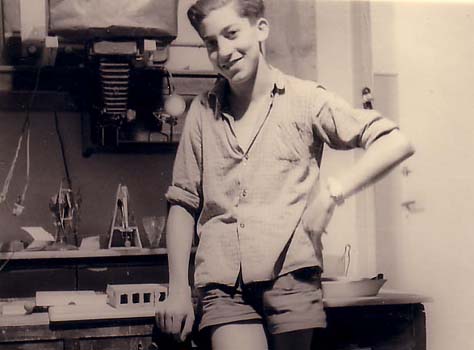1958 : Fernand H.G. MICO